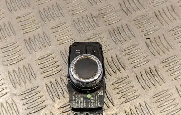 Mercedes-Benz B W246 W242 Multifunctional control switch/knob A2469009702 A2469013202 11546905