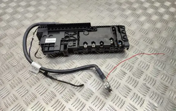 Mercedes-Benz Vito Viano W447 Fuse module A4475404326