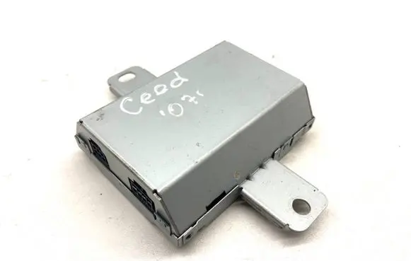 KIA Ceed USB control unit 961201H700 A2C53211534 02000736021487