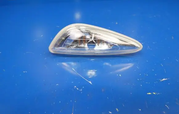KIA Sportage Front fender indicator light 