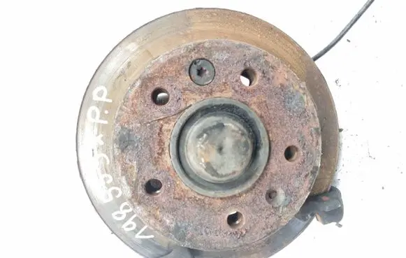 Mercedes-Benz Sprinter W901 W902 W903 W904 Front wheel hub spindle knuckle
