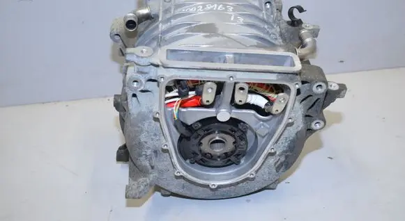 BMW i3 Electric car motor 7626081 8629034 12358629034