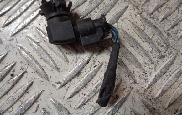Opel Astra K Outside/exterior temperature sensor 13583411