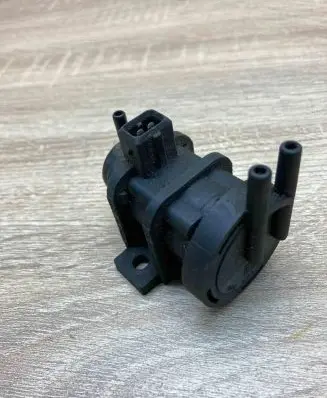 Opel Zafira A Turbo solenoid valve 09158200