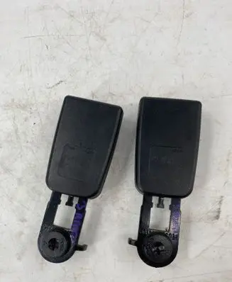 Mercedes-Benz GL X164 Rear seatbelt buckle A1648602169 A1648602269