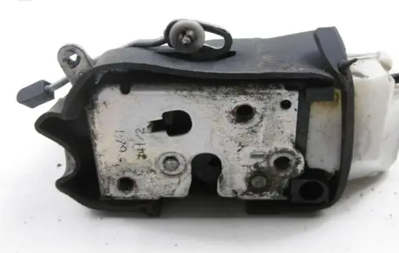 Lancia Thesis Front door lock