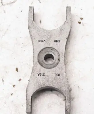 Audi Q3 8U Fuel Injector clamp holder 03L216A