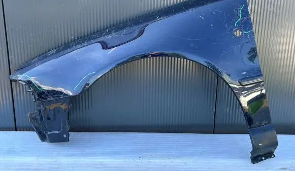 Audi A4 S4 B5 8D Fender