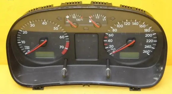 Volkswagen Golf VIII Speedometer (instrument cluster) 0263618031