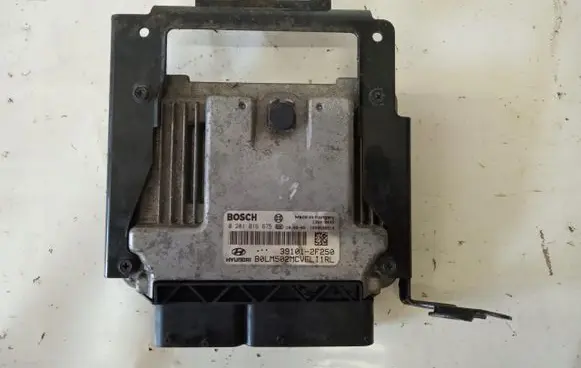 Hyundai ix35 Engine control unit/module ECU 39101-2F250