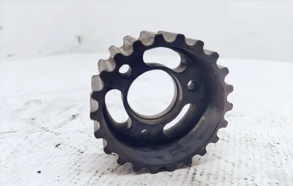Volkswagen PASSAT B7 Fuel pump gear (pulley) 03L130111E
