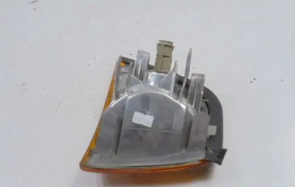 Audi 80 90 B3 Front indicator light 08-441-1505L-B