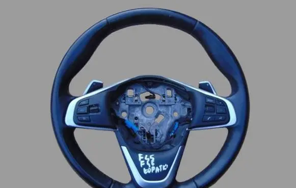 BMW 2 F45 Steering wheel