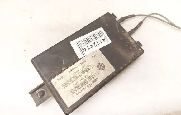 Volkswagen Touareg I Antenna control unit 7L6035507J