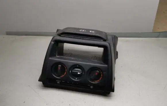 Mercedes-Benz 190 W201 Climate control unit 2016830275