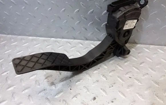 Audi A6 C7 Accelerator throttle pedal 8K1723523A 6PV00950521