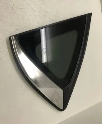 Mazda CX-5 II Rear side window