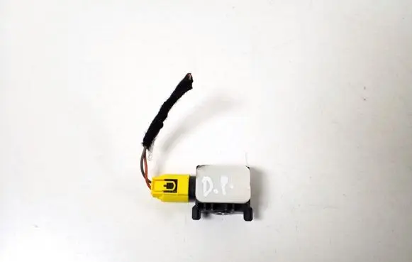 Mercedes-Benz ML W164 Airbag deployment crash/impact sensor A0038202826