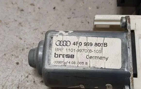 Audi A4 S4 B7 8E 8H Front door window regulator motor 0536010001 4F0959802B