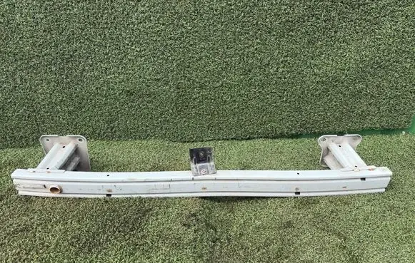Opel Vivaro Front bumper support beam 752101525R 9386698996