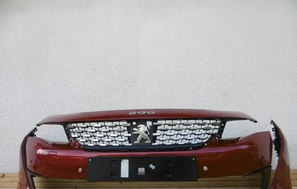 Peugeot 508 II Front bumper 9817030977