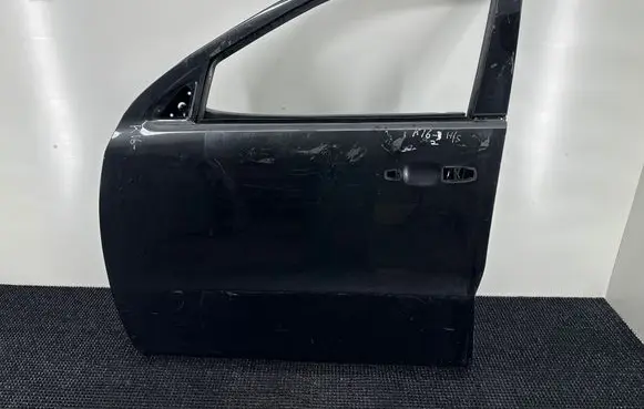 Dodge Durango III Front door