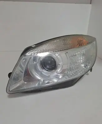 Skoda Fabia Mk2 (5J) Headlight/headlamp 24783100