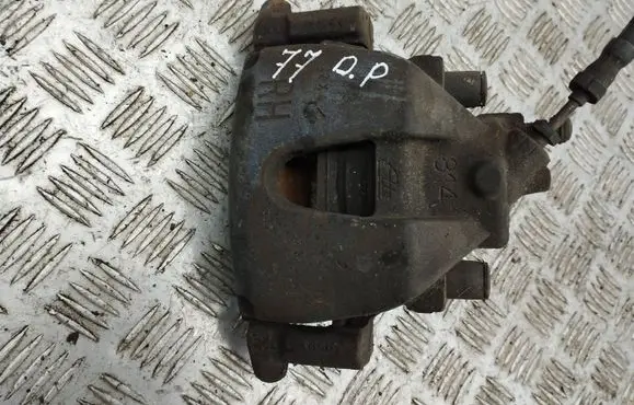 Ford Grand C-MAX Front brake caliper