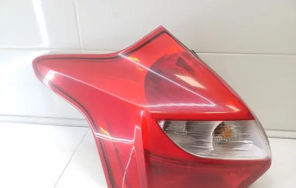 Ford Focus Rear/tail lights BM5113405A