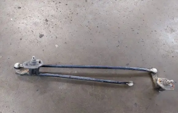 KIA Carnival Front wiper linkage 