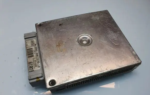 Ford Scorpio Engine control unit/module 88GB12A650AA EFISD136