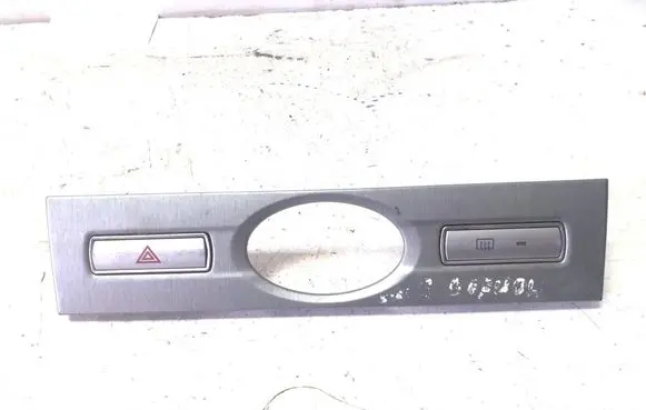 Ford Mondeo Mk III Hazard light switch 4S71F044K08