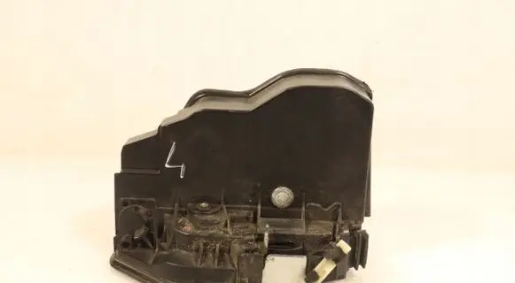 BMW 1 F20 F21 Front door lock 7229458