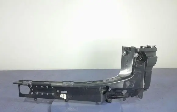 BMW X4 F26 Front bodywork piece 9451154