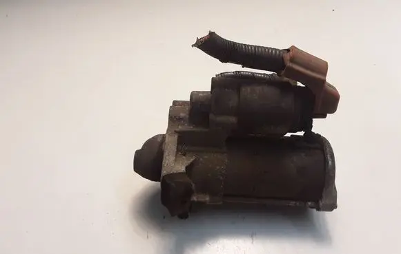 Nissan X-Trail T32 Starter motor 233003131R