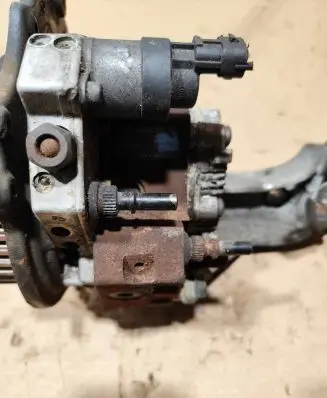 Renault Laguna II Fuel injection high pressure pump 8200108225 0445010075