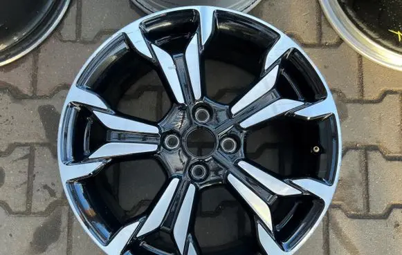 Ford Fiesta R18 alloy rim 