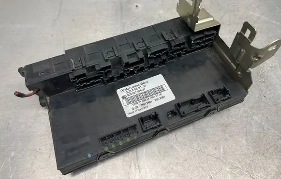 Mercedes-Benz E W211 Comfort/convenience module 5DK00797430 0035455101