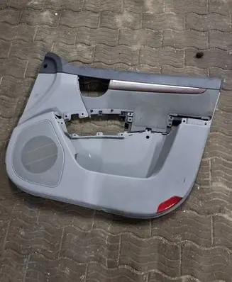 Hyundai Santa Fe Front door card panel trim P823802B000 823802B000