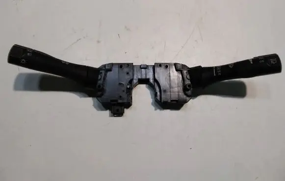 Nissan Juke I F15 Wiper turn signal indicator stalk/switch 14A01