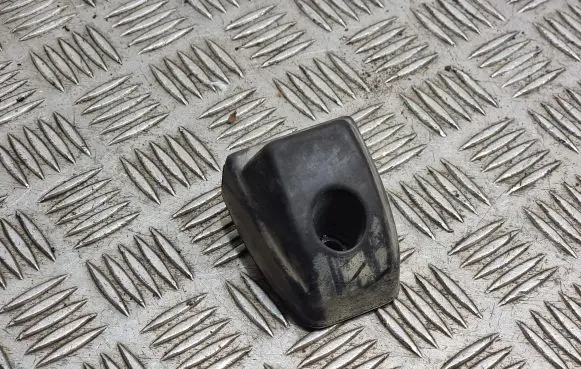 Volkswagen Transporter - Caravelle T5 Sliding door check strap stopper 7H0843311B