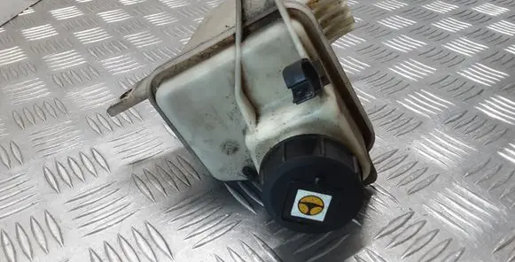 Power steering fluid tank/reservoir