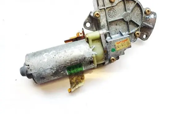 Volvo S60 Seat adjustment motor 0130002526 198388-102