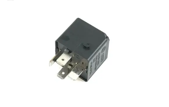 Volkswagen PASSAT B7 Other relay 4H0951253A