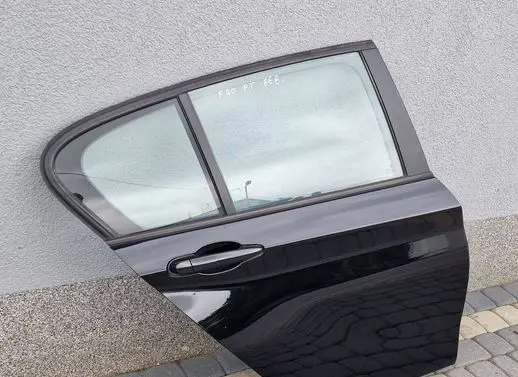BMW 1 F20 F21 Rear door 