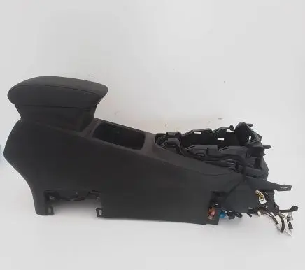 Opel Grandland X Center console