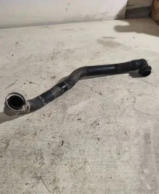 Air intake hose/pipe