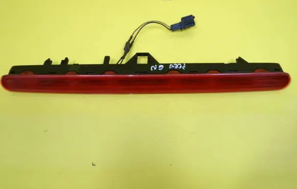 Volkswagen Polo III 6N 6N2 6NF Third/center stoplight 6N0945097