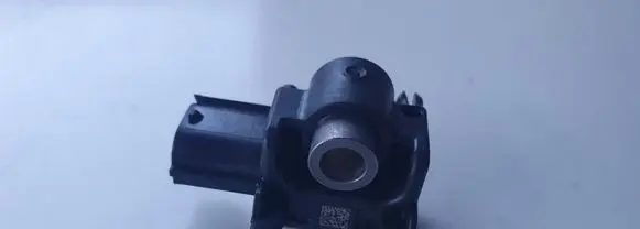 Hyundai Santa Fe Airbag deployment crash/impact sensor