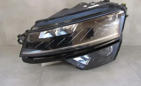 Skoda Karoq Headlight/headlamp 57B941015D